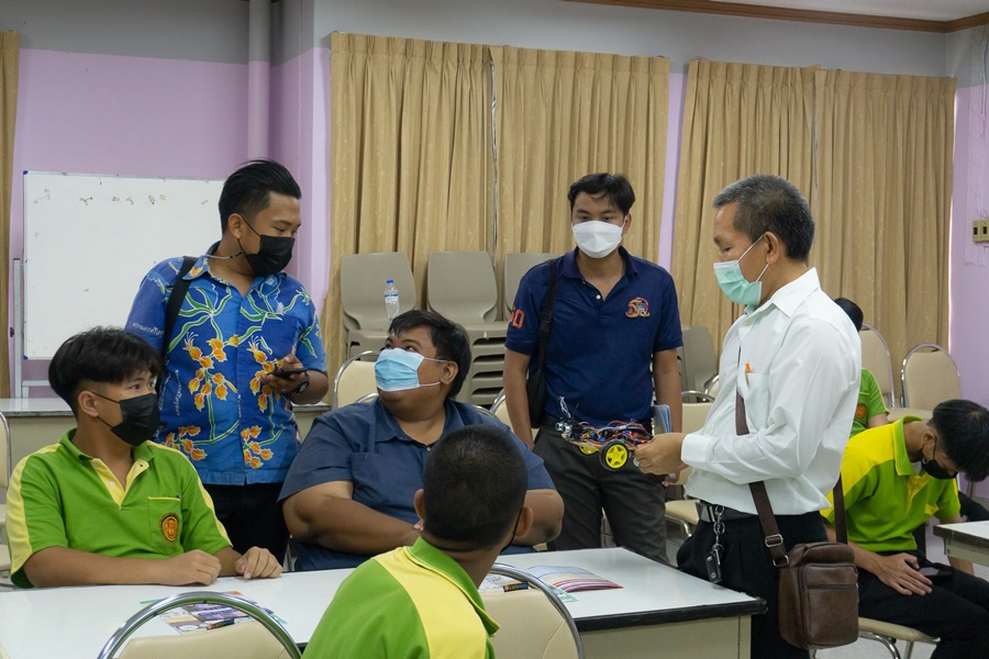 แนะแนวการศึกษาต่อ วิทยาลัยเกษตรและเทคโนโลยีศูนย์ศิลปาชีพบางไทร