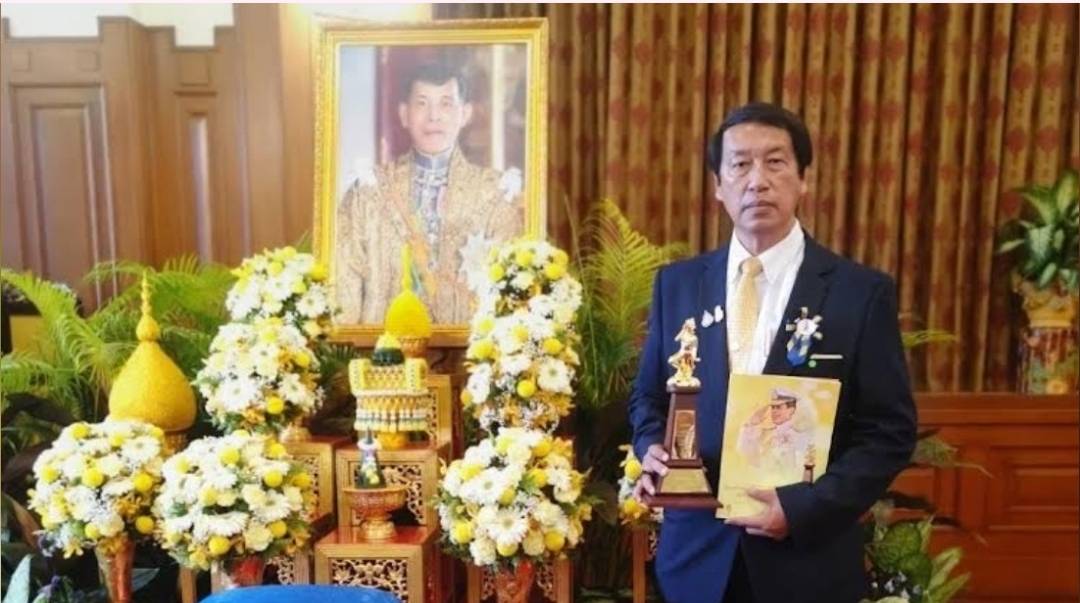 ขอแสดงความยินดี เนื่องในโอกาสเข้ารับพระราชทานรางวัลนักข่าวดีเด่น “เทพทอง”