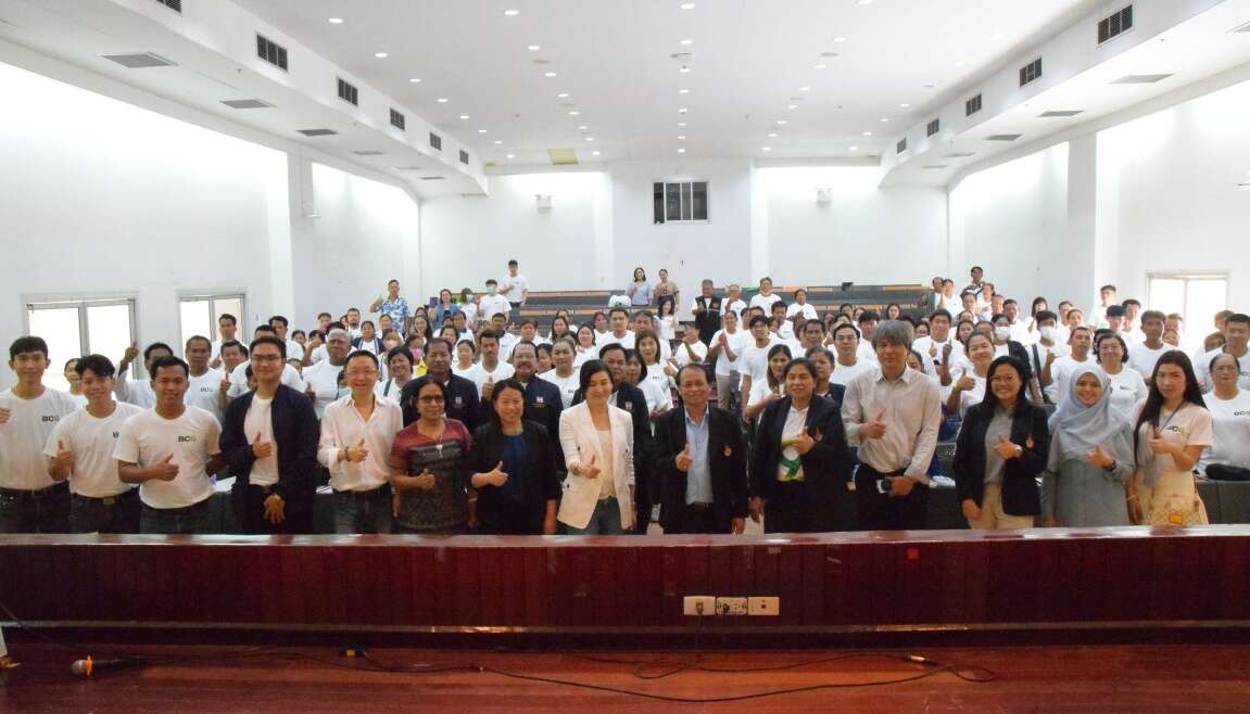 เกษตรอยุธยา ราชมงคลสุวรรณภูมิ เป็นวิทยากรอบรมโครงการการบริหารจัดการกองทุนหมู่บ้าน ด้วยโมเดลเศรษฐกิจ BCG จังหวัดอยุธยา